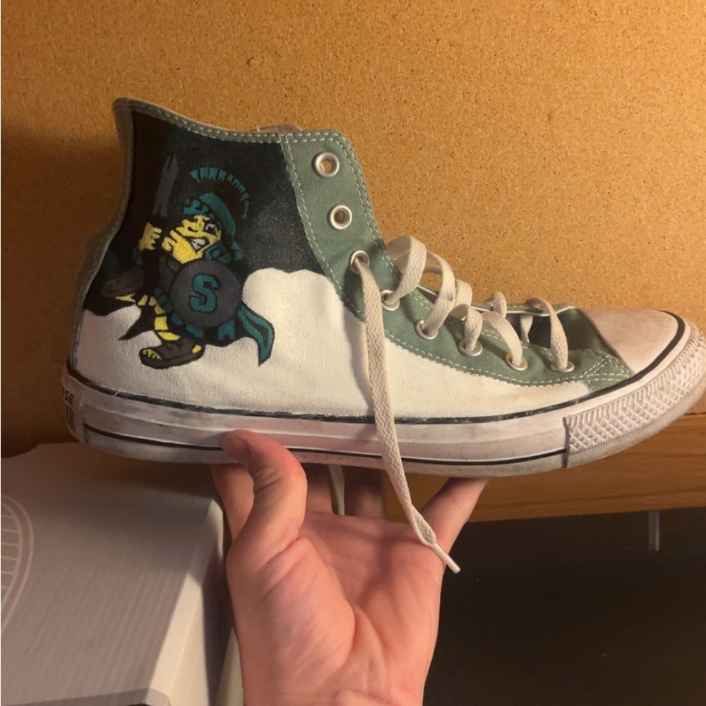CUSTOM Sparty Spartan Converse High Size 11.5